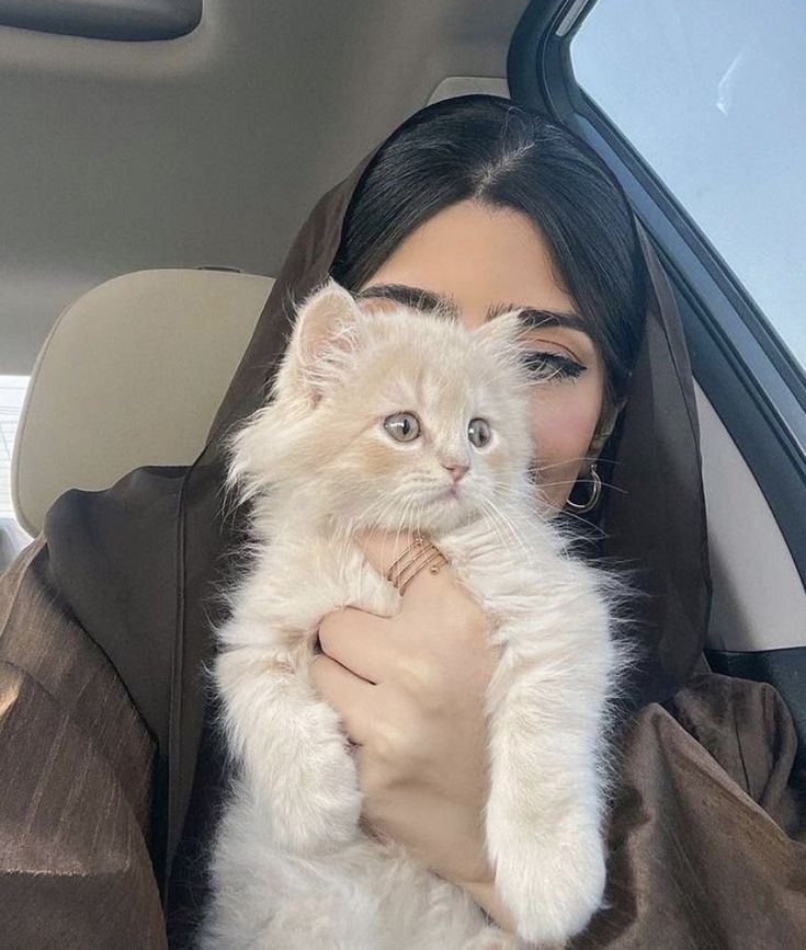 Camilla Bright_uBqbP